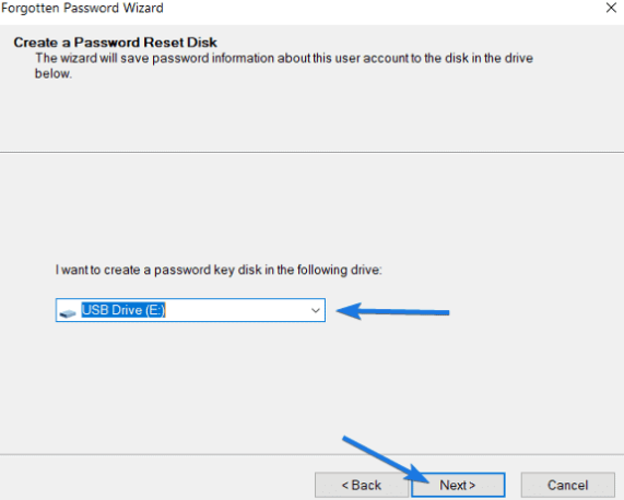 chọn ổ USB để reset Password windows 10